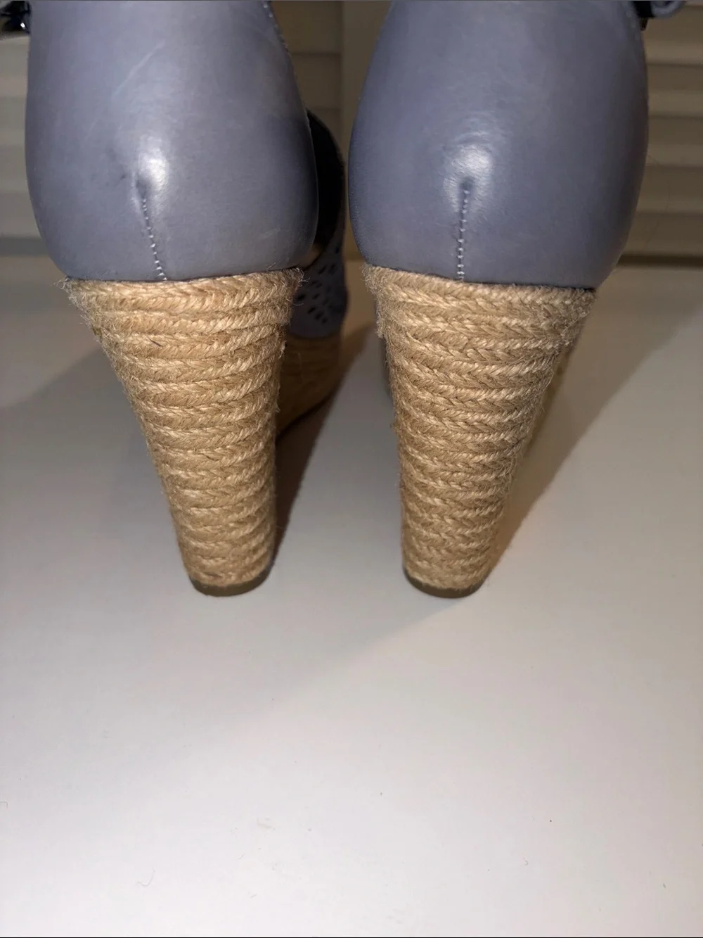 Marc Fisher Hasina Light Blue Suede Wedge Sandals Open Toe Espadrille SZ 8.5